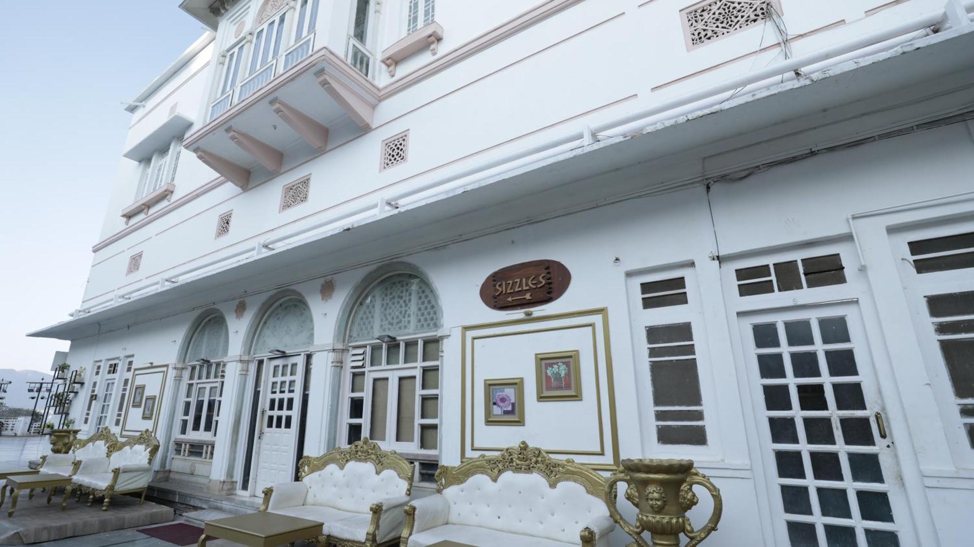 Hotel Merwara Estate- A Luxury Heritage Resort Ajmer Esterno foto