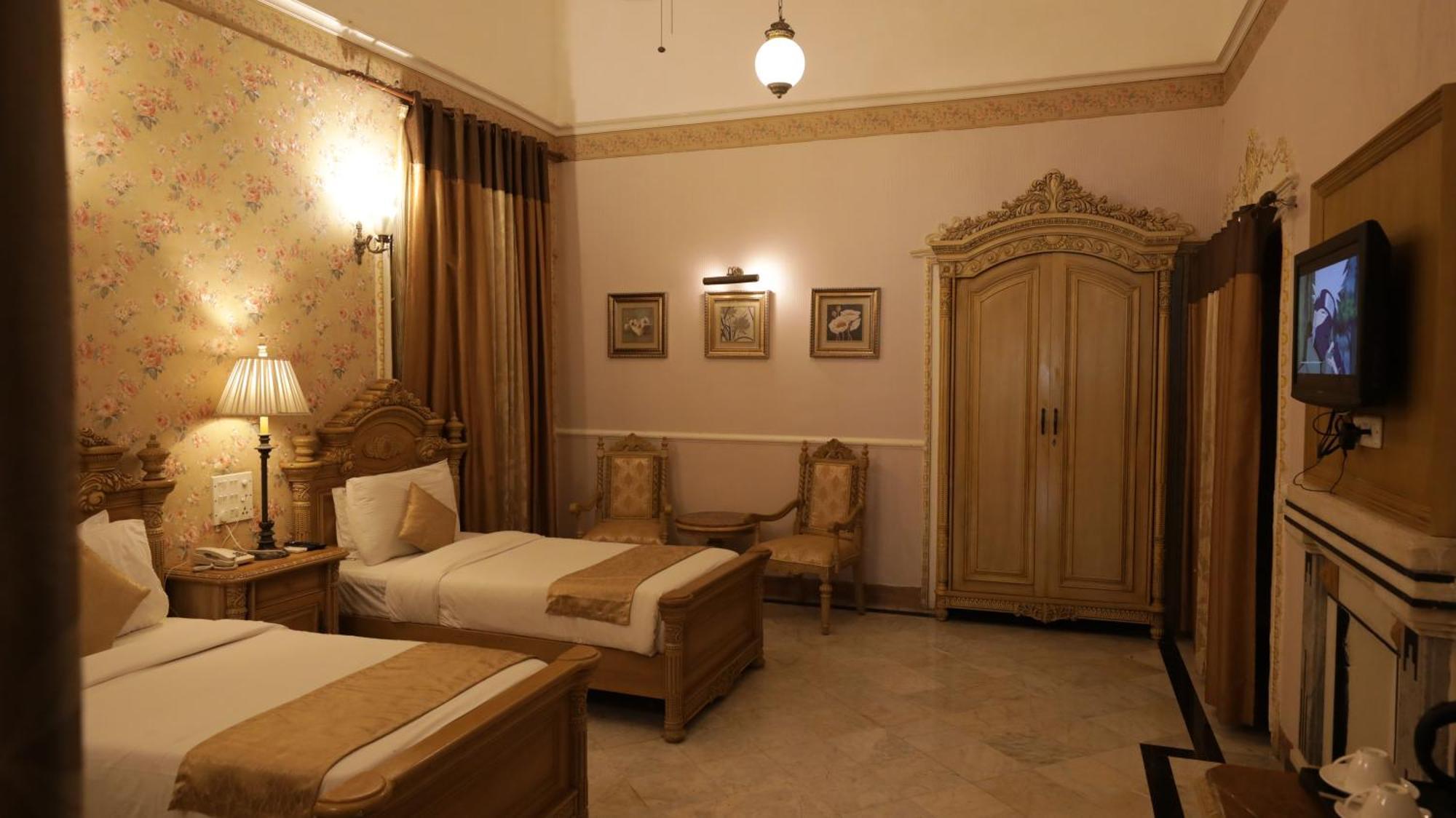 Hotel Merwara Estate- A Luxury Heritage Resort Ajmer Esterno foto