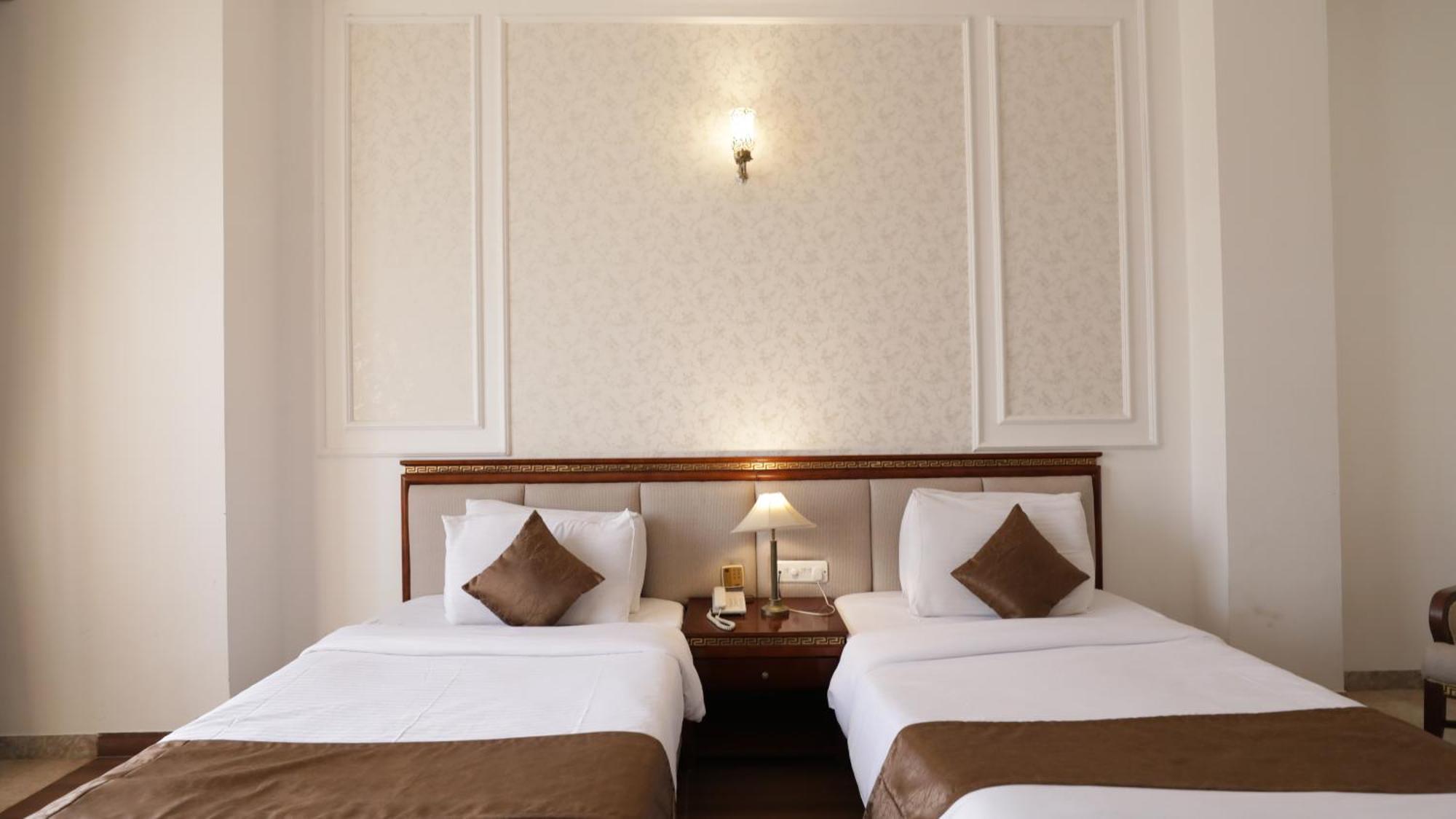 Hotel Merwara Estate- A Luxury Heritage Resort Ajmer Esterno foto