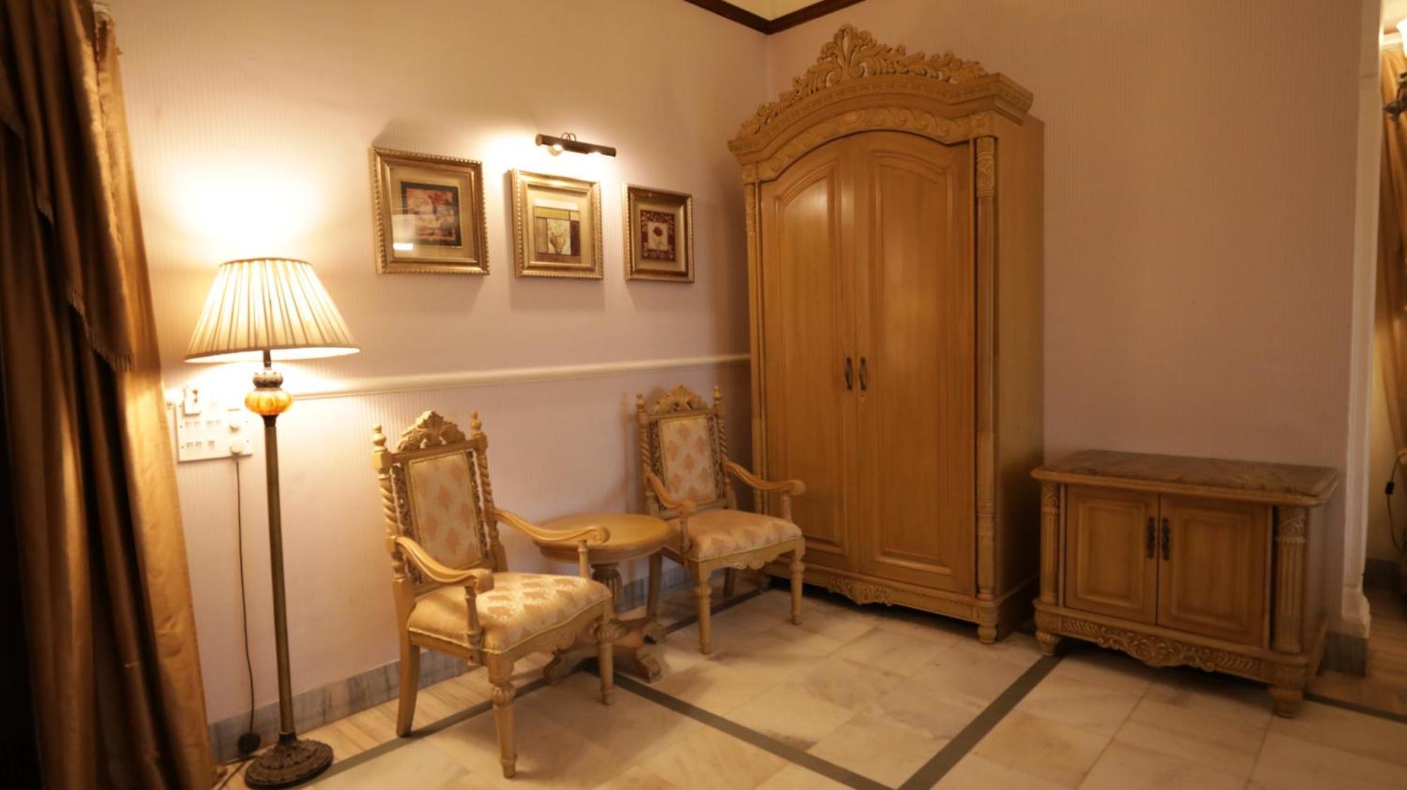Hotel Merwara Estate- A Luxury Heritage Resort Ajmer Esterno foto